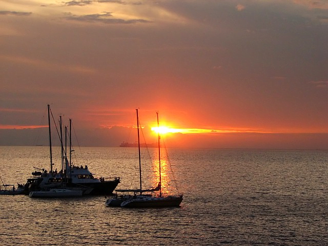 Manilla Bay at sunset